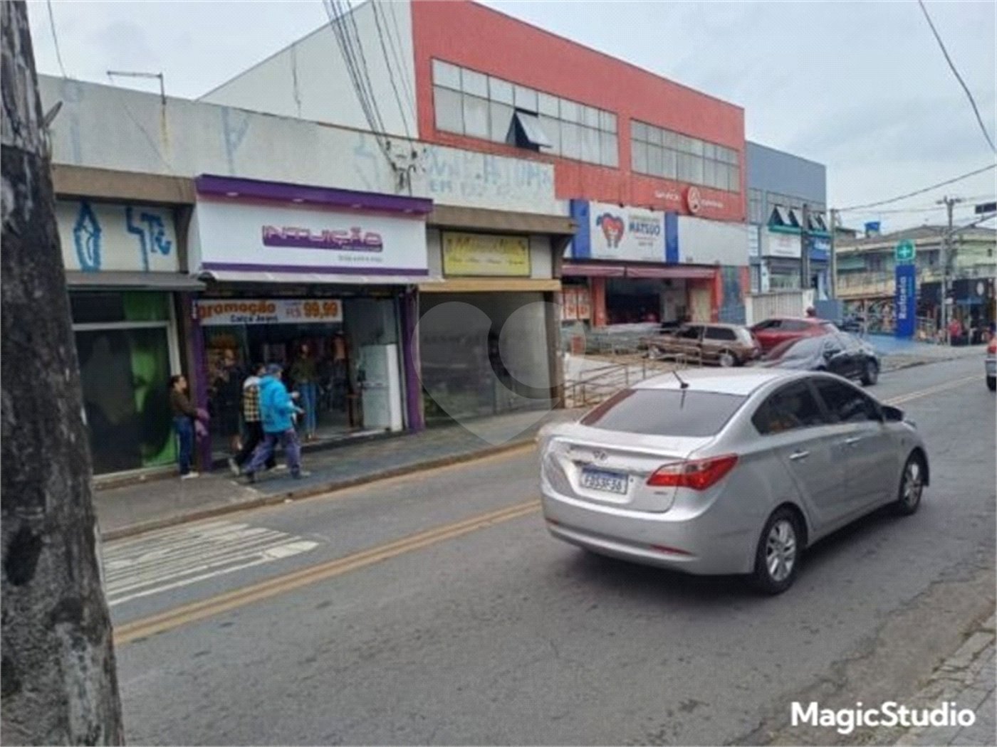 Casa comercial com 120m² , à venda em Guarulhos.