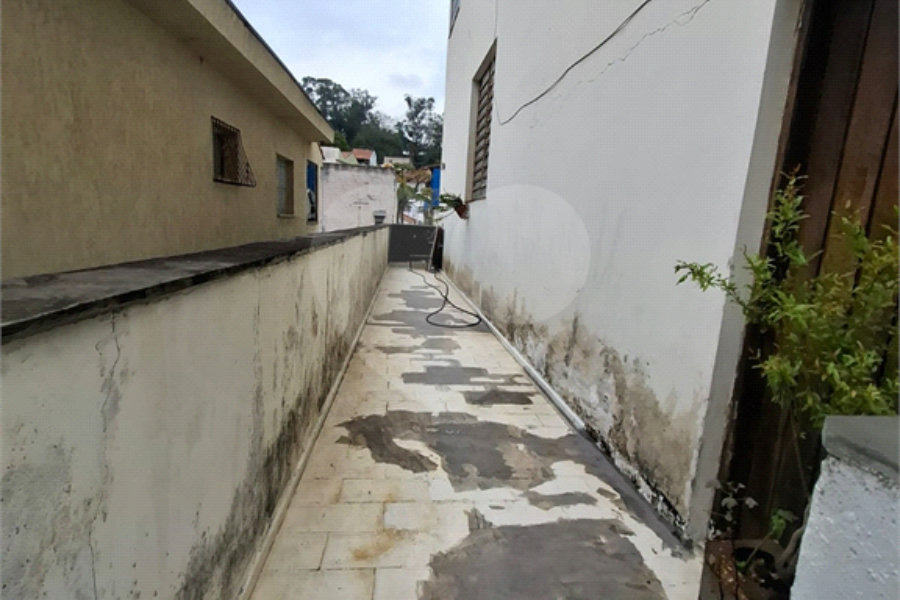 Sobrado venda ou locação HORTO com 254m2, 4 quartos, 2 sala, 2 cozinha, quintal e 3 vagas de garagem