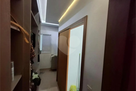 Sobrado a venda Ipiranga/SP 180m² com 3 Quartos suítes 5 banheiros 4 vagas área de serviços e Churrasqueira.