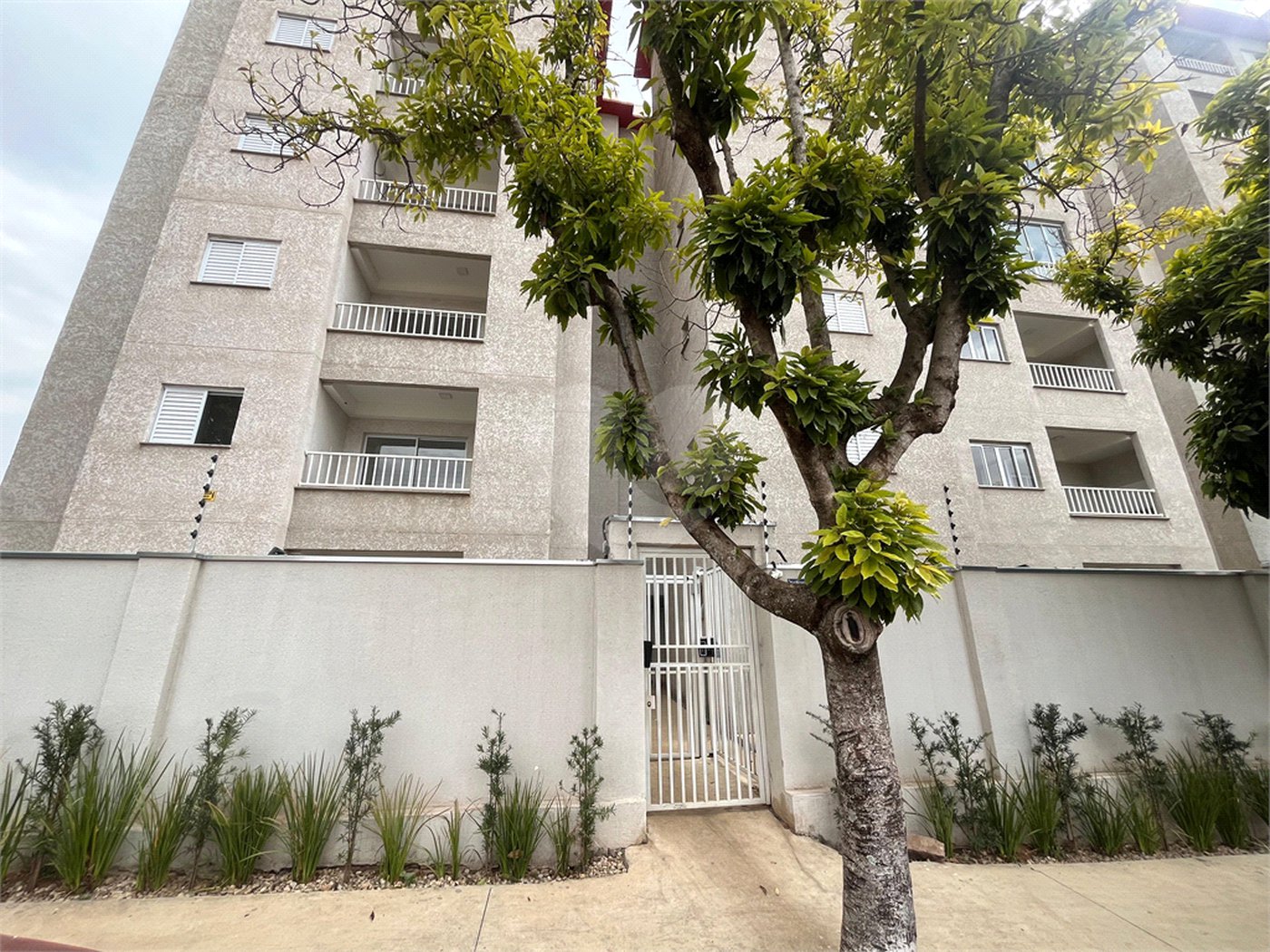 Apartamento com suíte na Vila Prado
