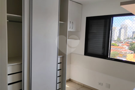 Vende-se apartamento na Vila Mascote