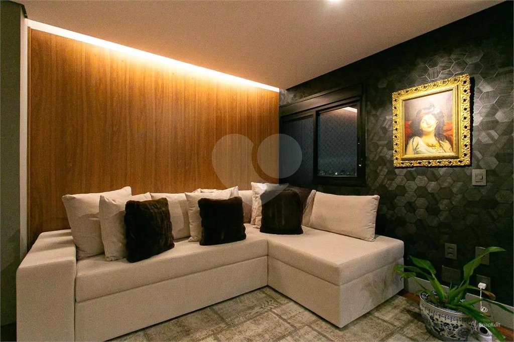 Magnífica Cobertura Penthouse à venda no condomínio Piscine Resort.