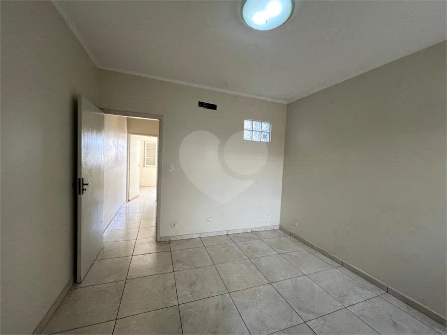 Casa 2 dormitórios na Vila Santa Catarina