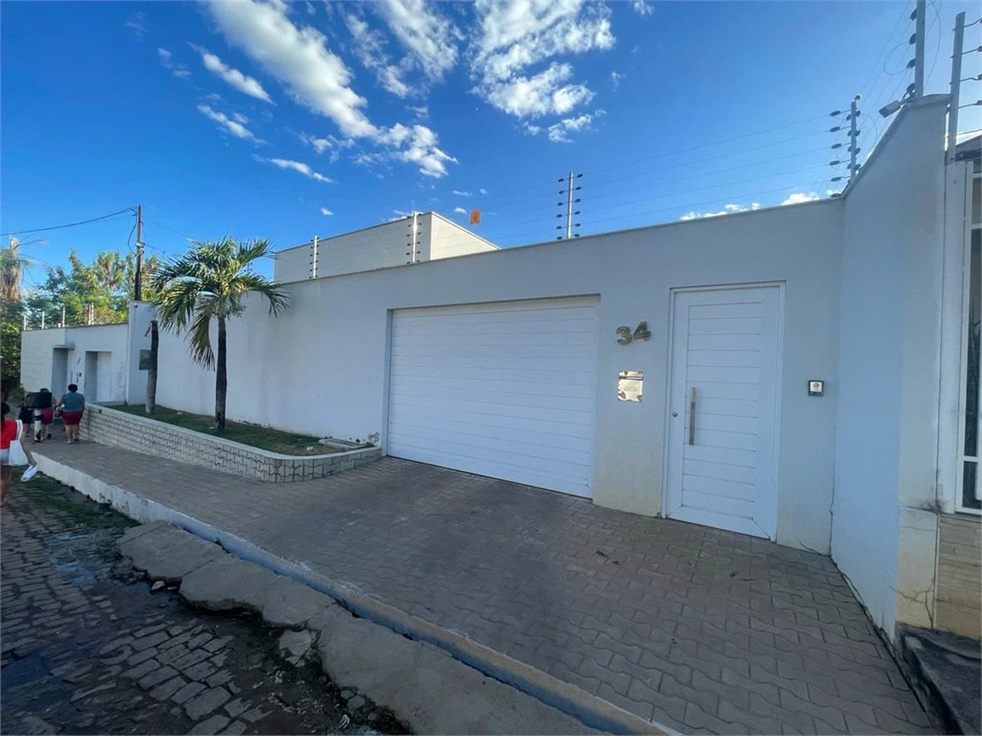 Casa à venda com 3 suítes no Centro, Balsas, MA