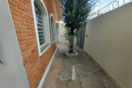 Casa à venda no Jardim Cruzeiro do Sul com edícula