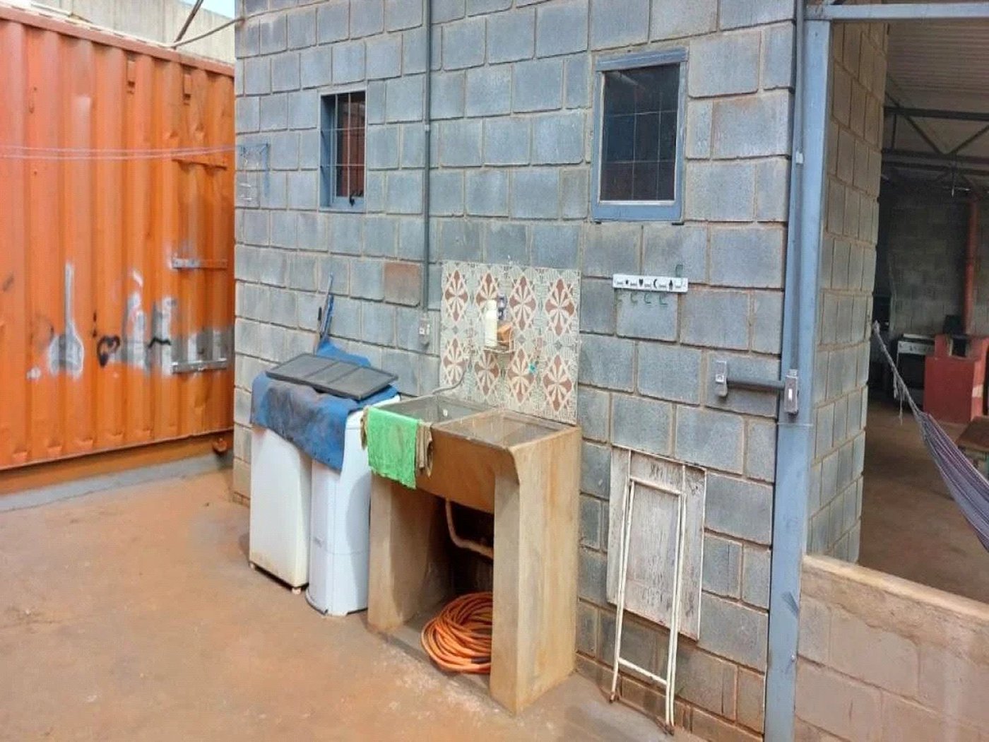 Chácara à venda com 4 quartos, sendo 1 suíte,  em Jardim dos Ipês, Brodowski, SP