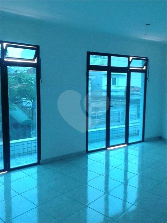 Prédio comercial com 724m² , 8 banheiros e 5 vagas de garagem , à venda na Vila Formosa.
