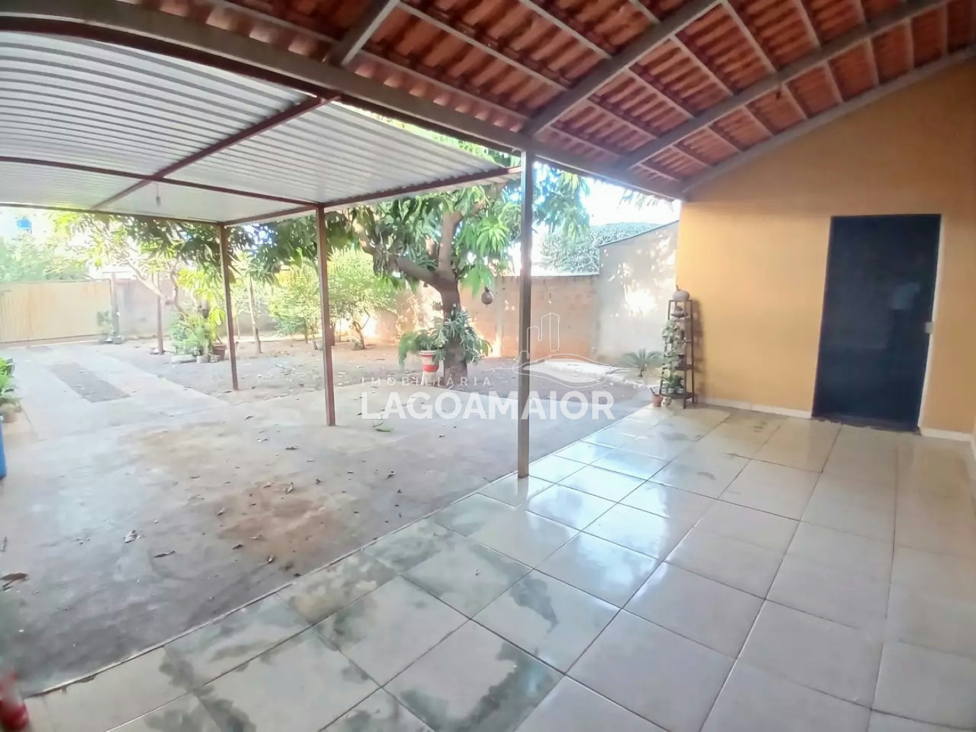 Casa à venda com 2 quartos em Jardim Cangalha, Três Lagoas - MS