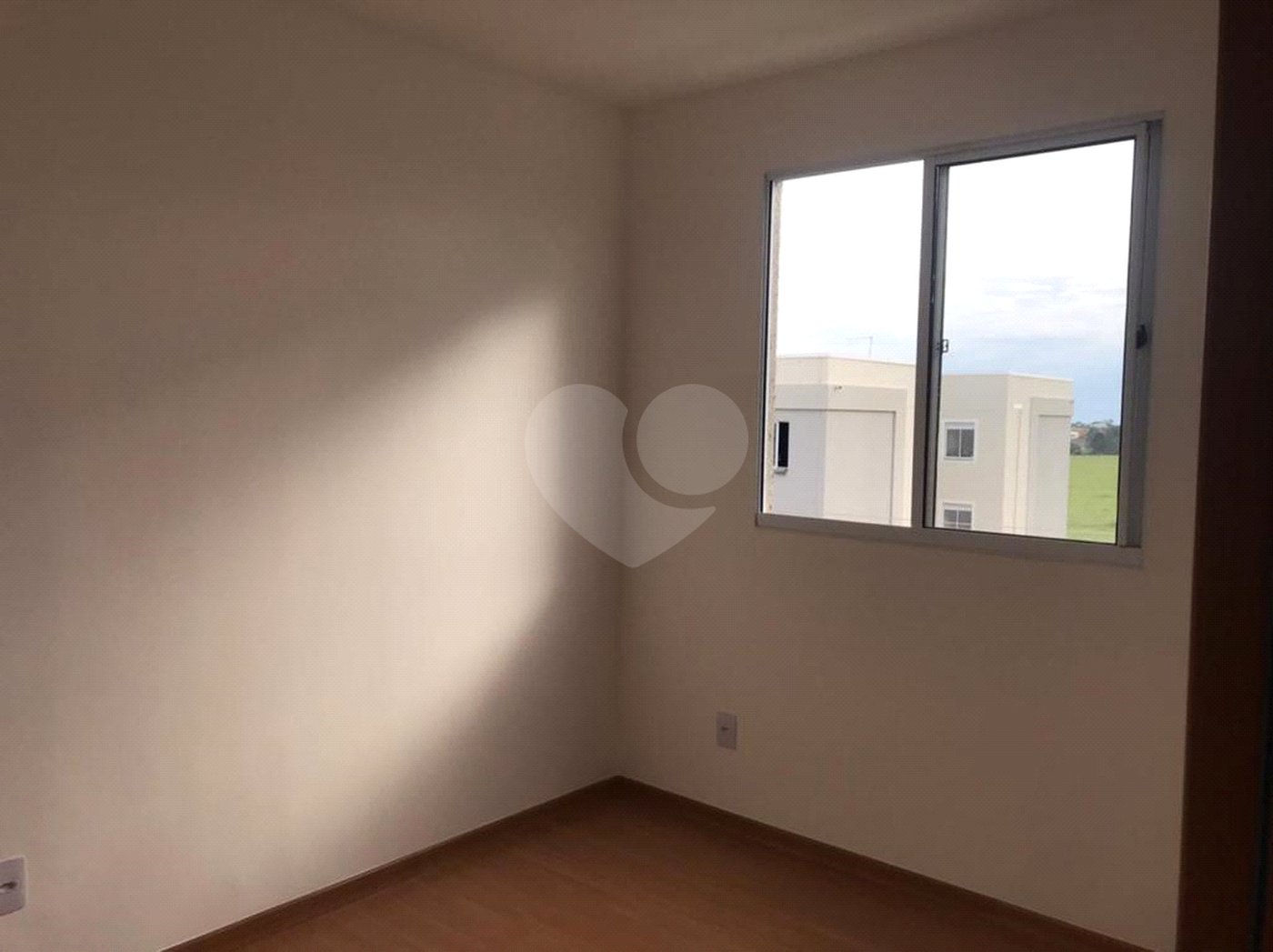 Apartamento no condomínio Monte Berlim