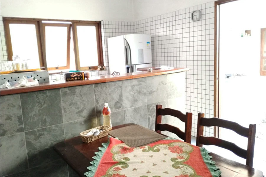 Vende-se ou Aluga-se Casa com 400 m2 na Vila Mascote