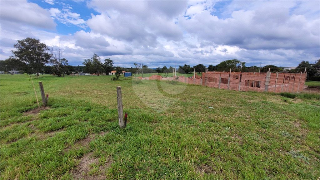 Loteamento Residencial no Condomínio Vila Pinhal do Broa