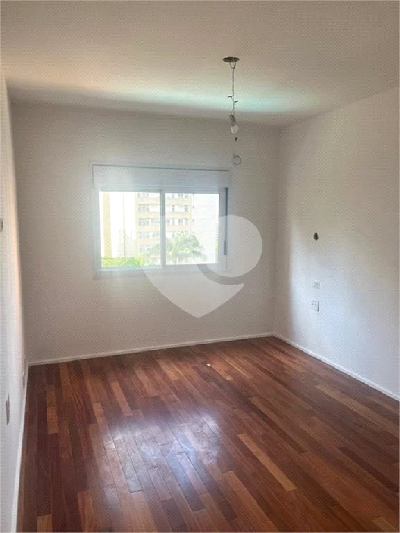 APARTAMENTO NA VILA MARIANA