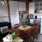 Casa versátil à venda: Casa com 2 Quartos, 3 Unidades Residenciais e Sala Comercial - Louveira