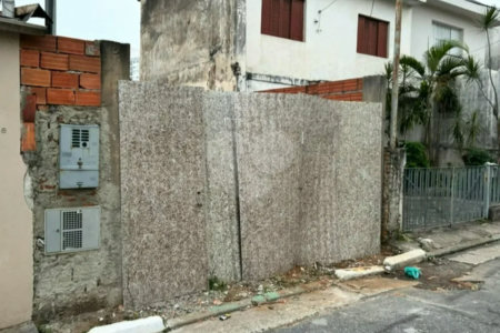 Terreno com 91m² , à venda na Vila Regente Feijó.