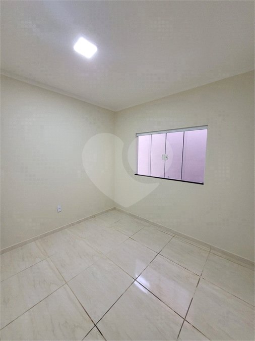 SUA CASA NOVA ESPERA POR VOCÊ!