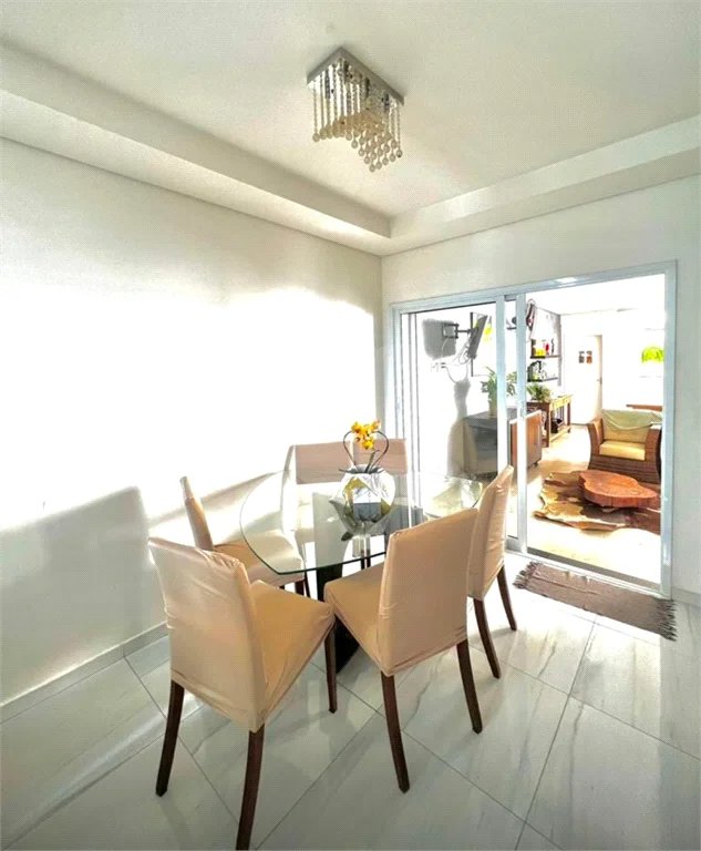 Sua nova casa com piscina e área gourmet te espera! no Golden Park em Hortolandia