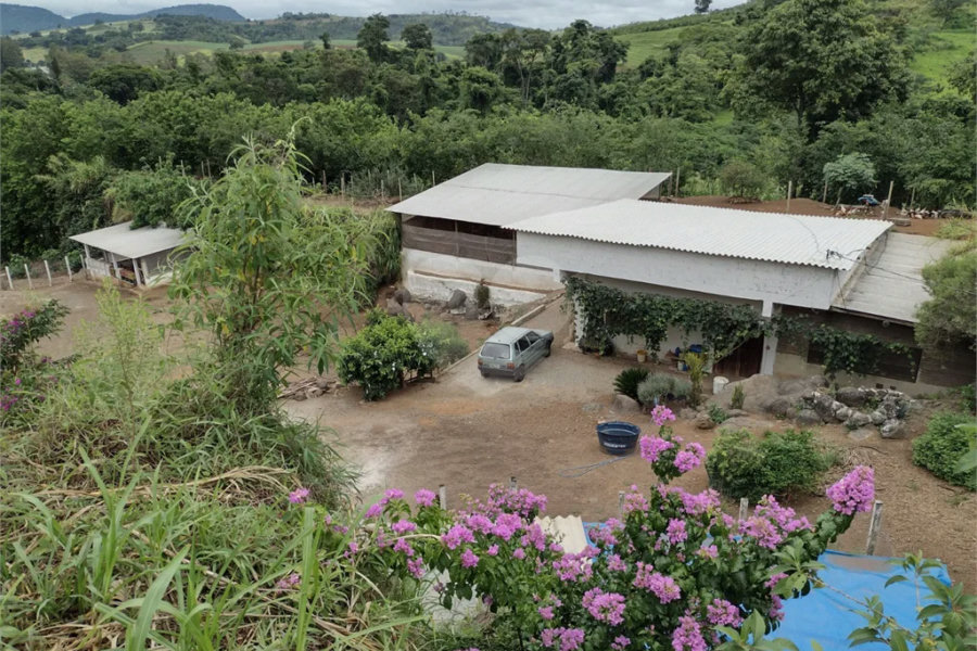 Sítio de 31 mil m² à VENDA em Àguas da Prata/SP