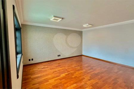 Casa a venda no Parque Faber Castell I