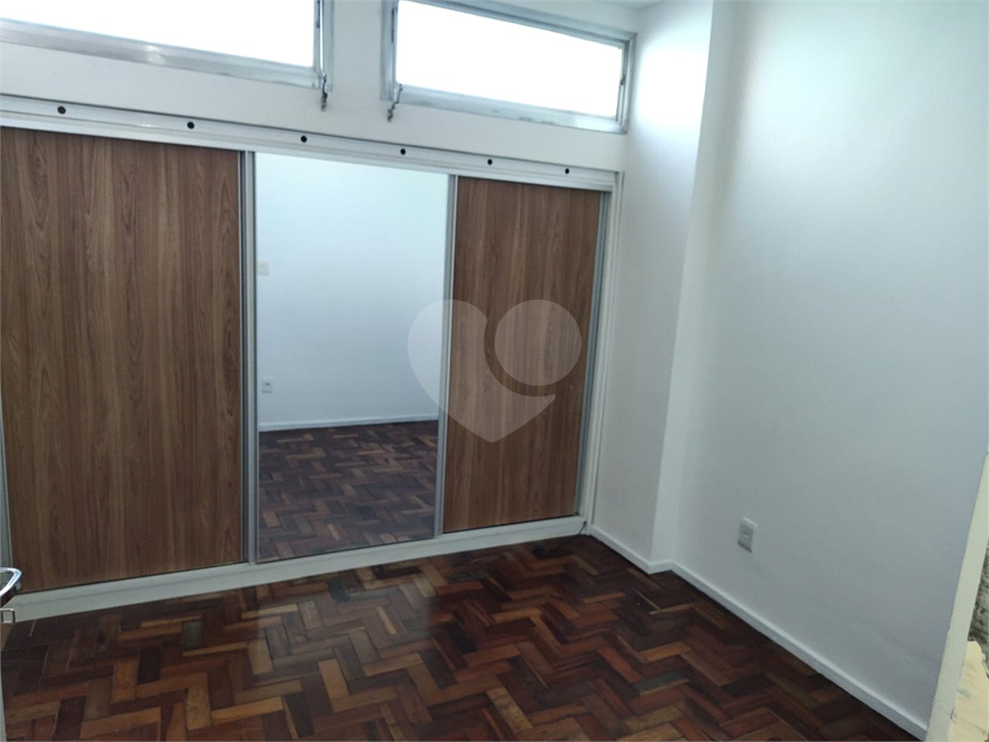 APARTAMENTO A VENDA EM SP BELA VISTA