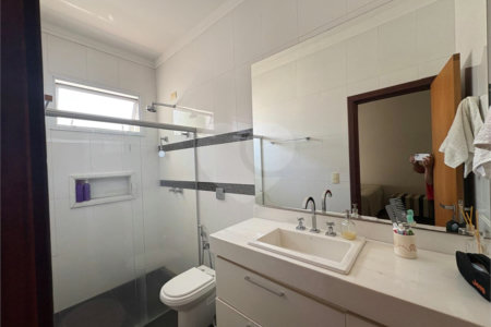 Casa à venda com 3 suítes no condomínio Damha II, São Carlos - SP