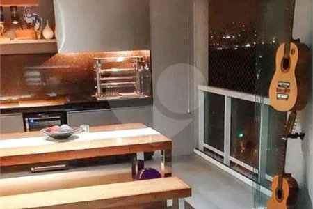 Apartamento 204 m² à Venda - Mooca, 4 suítes 4 vagas,Condominio Clube.