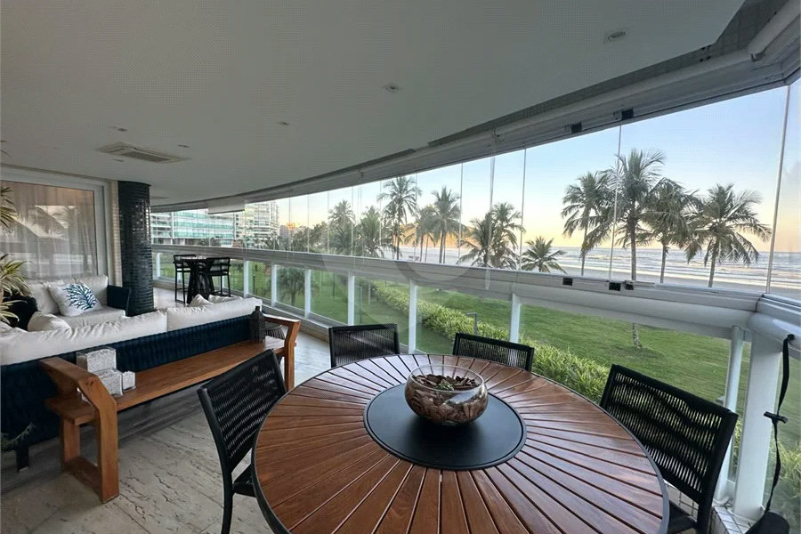 Apartamento à venda com 5 suítes em Riviera de São Lourenço, Bertioga, SP