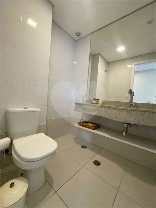 Apartamento à venda com 2 suítes no Centro, Bertioga, SP