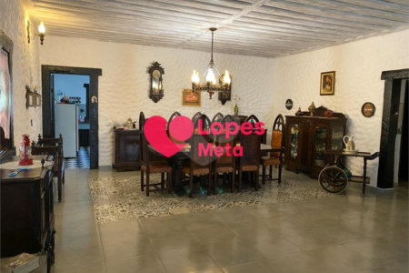 SITIO A VENDA, 33.000,OOM² COM 3 DORMITORIOS 1 SENDO SÚITE, 2 BANHEIROS, BAIRRO BOA VISTA, CAÇAPAVA