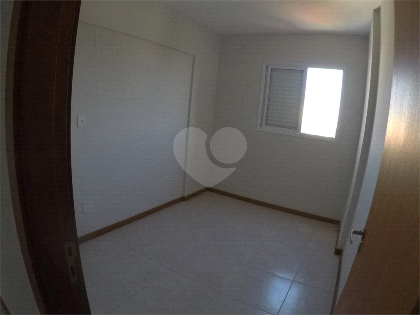 Apartamento padrão para venda no Edifício Residencial Via Campus
