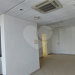 SALA COMERCIAL A VENDA 70M², 2 BANHEIROS, 2 VAGAS, JARDIM AQUARIUS - SÃO JOSÉ DOS CAMPOS/SP.