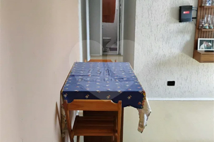 Vende-se lindo apartamento na Vila Santa Catarina!
