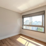 Apartamento para venda em Moema com 3 quartos, sendo 3 suítes, 2 vagas, 149 m²