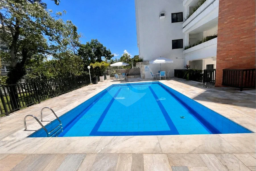 Apartamento à venda com 2 quartos, sendo 1 suíte,  em Riviera de São Lourenço, Bertioga, SP