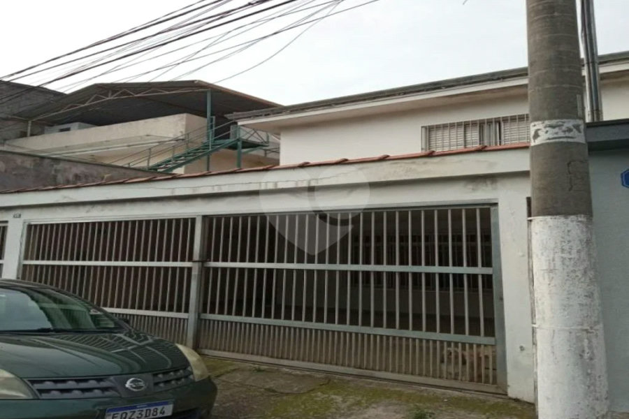 Excelente sobrado à venda, no melhor do Jardim Campo Grande!