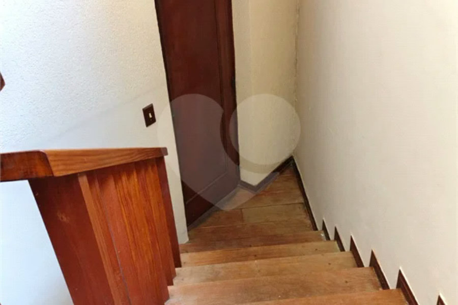 Casa à venda ou para alugar com 5 quartos, sendo 2 suítes, em Jardim Dos Estados, Poços de Caldas - MG