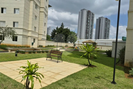 Oportunidade na Vila Leopoldina! Imóvel de 69m2, com 3 dorm., sendo 1 suíte, 2 banheiros, sala, cozinha e 2 vagas. Com ar condicionado em 2 dorm.