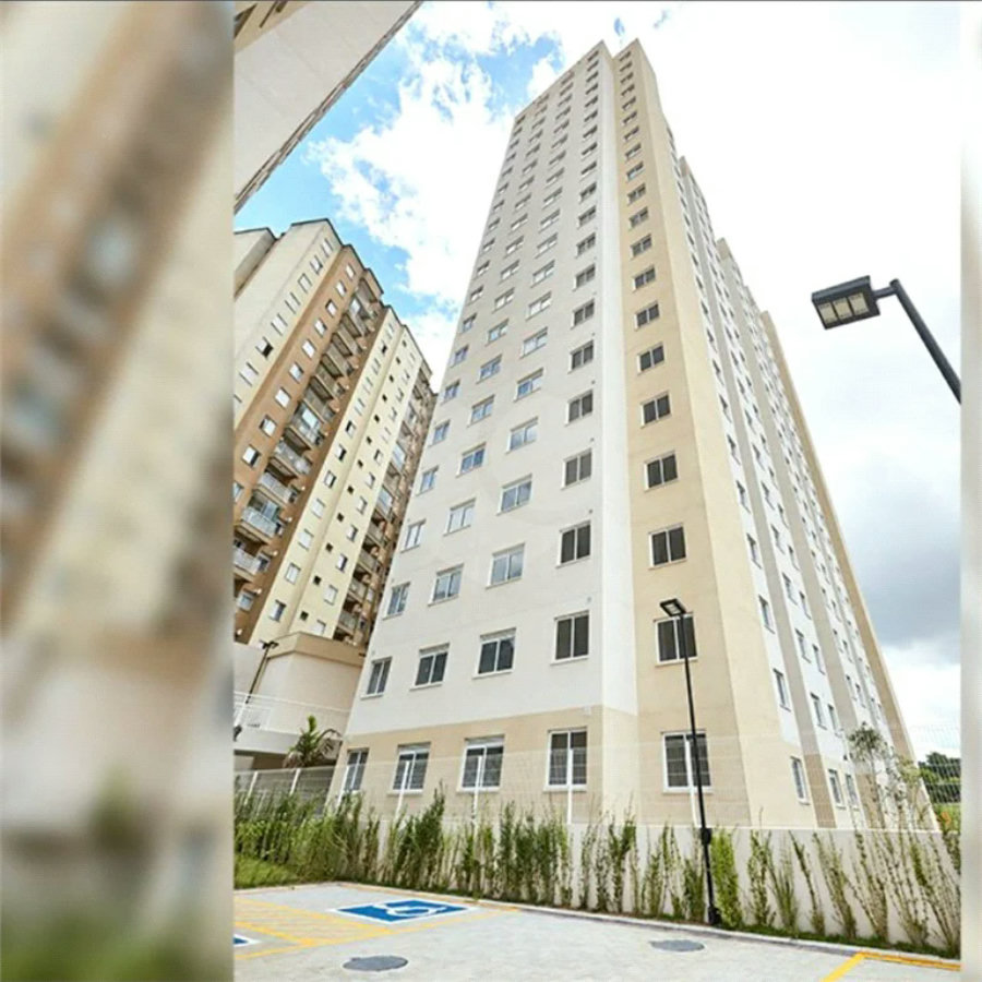 Apartamento com 32m², 2 quartos, à venda em Itaquera