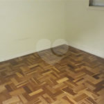Venda apartamento 2 dormitórios, vaga de garagem fixa, lazer completo. Campo Belo. SP.