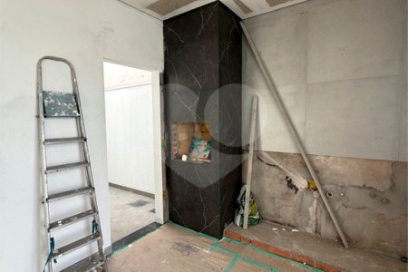 Casa no Embaré 3 quartos 1 suíte