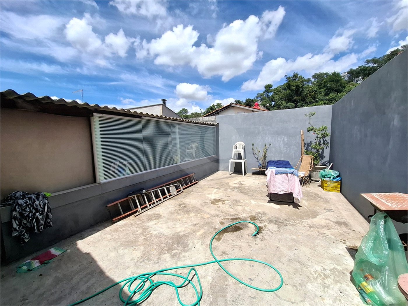 Casa à venda com 2 quartos em Popular III, Louveira, SP