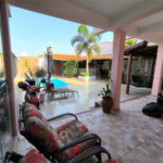 Casa à Venda no Santa Marta com 3 Suítes e Piscina