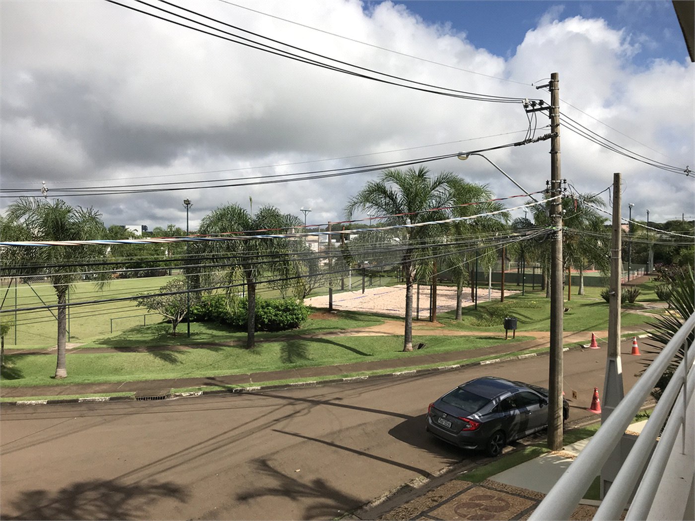 Sobrado para venda no condomínio de alto padrão Village Damha II