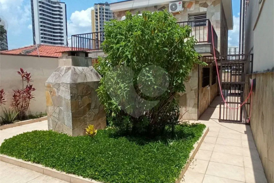 Casa à venda com 3 quartos, sendo 1 suíte,  em Bosque da Saúde, São Paulo, SP