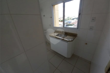 Apartamento no Condomínio Veneza