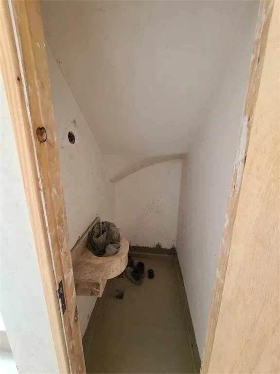 Sobrado à venda com 3 quartos, sendo 1 suíte,  em Vila Gomes, São Paulo, SP