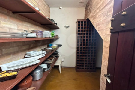 Casa para venda no Condomínio Vivenda do Broa.
