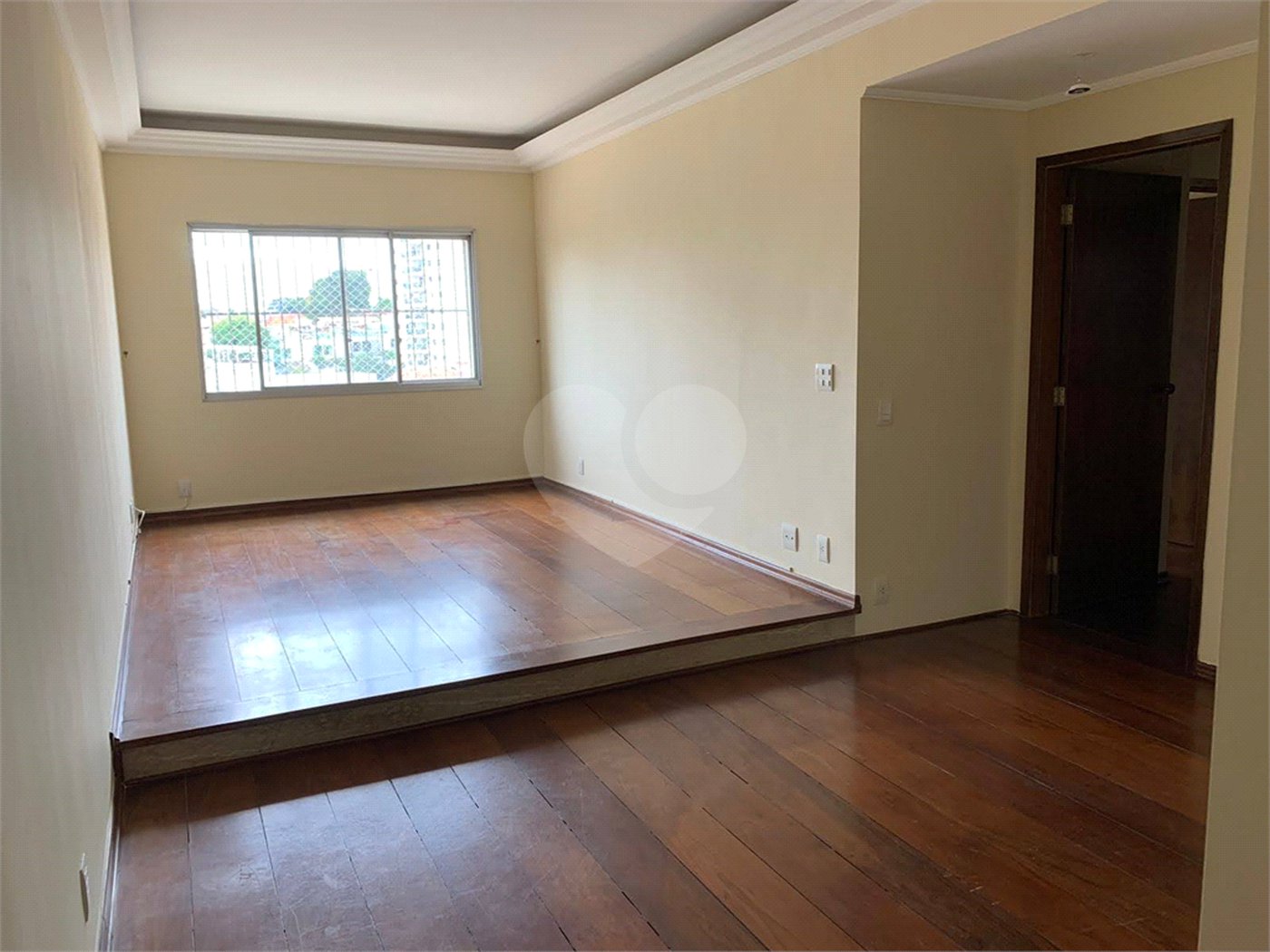 Apartamento à venda com 2 quartos, sendo 1 suíte,  em Jardim Aeroporto, São Paulo, SP