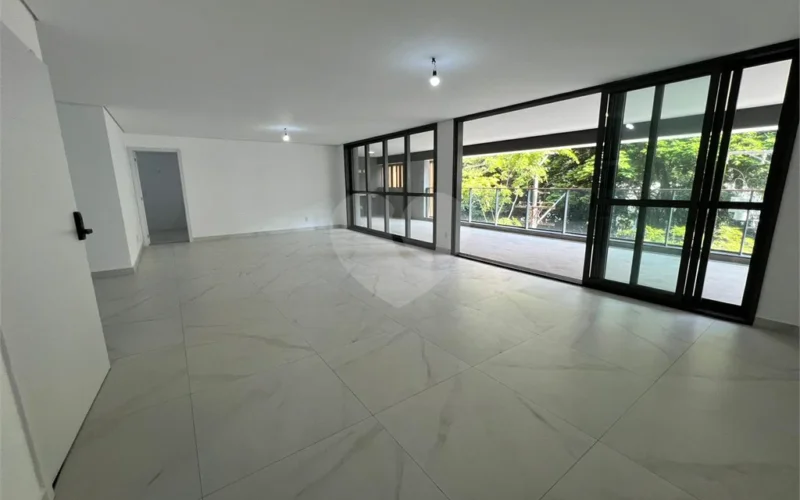 Apartamento 280M2, 4 suítes, 4 vagas em Perdizes
