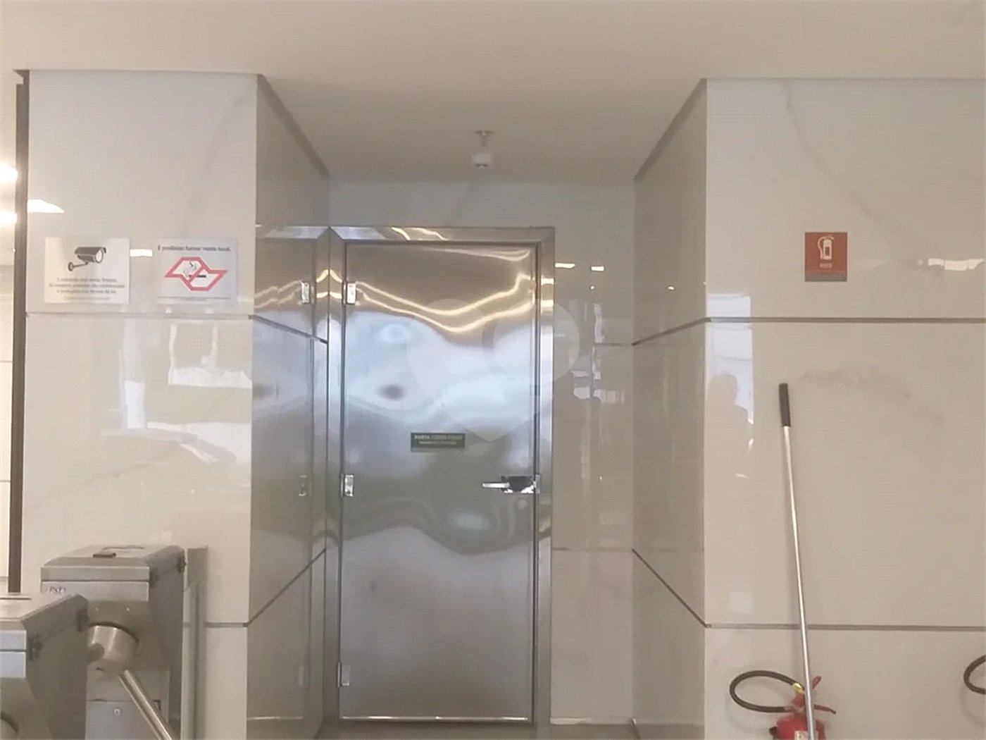 Sala comercial para locação no Paraíso