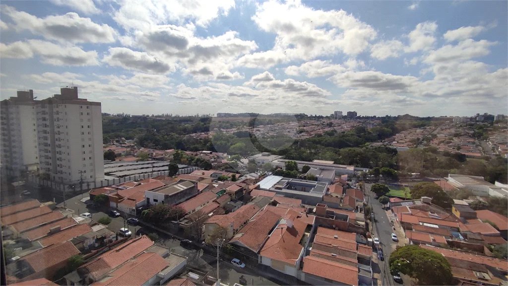 Vende-se apartamento no Edifício Residencial Flor do Ipê